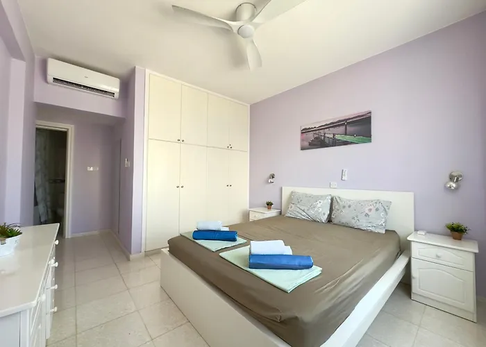 Lägenhet King's Palace 2bd, 2bath Sea View Paphos