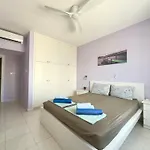 Apartamento King's Palace 2bd, 2bath Sea View Paphos